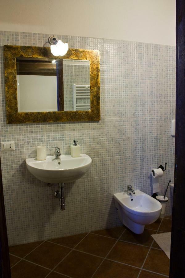 B&B Charme Sa Pardina Orroli Екстериор снимка