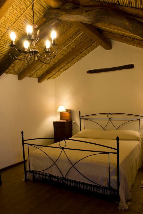 B&B Charme Sa Pardina Orroli Екстериор снимка