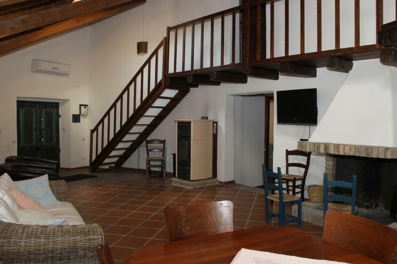 B&B Charme Sa Pardina Orroli Екстериор снимка