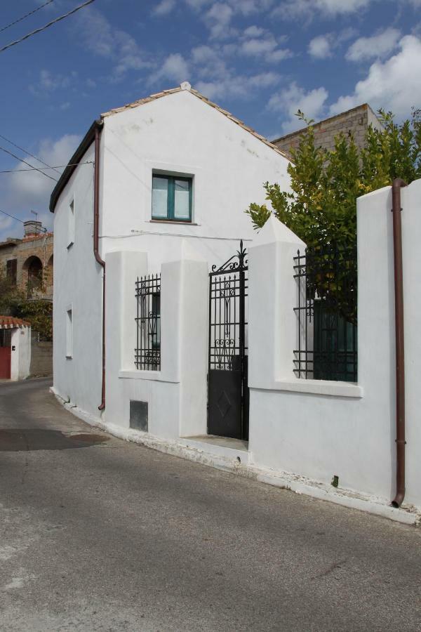 B&B Charme Sa Pardina Orroli Екстериор снимка